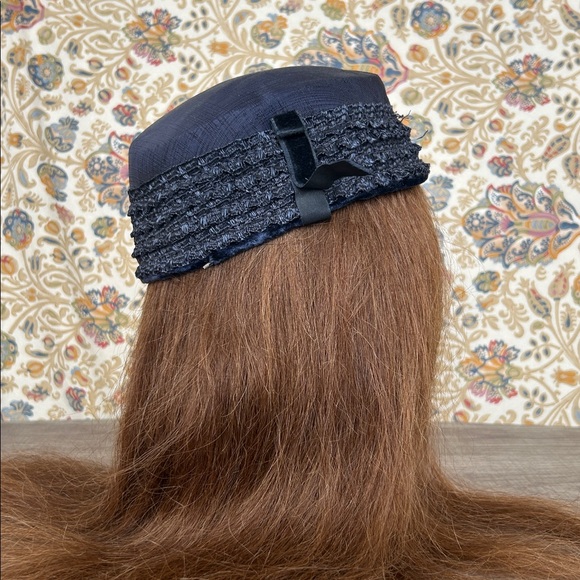 Vintage‎ Navy Blue Hat Tiered Straw Ruffles w/Felt Detail Church-Art Women’s - Picture 4 of 14